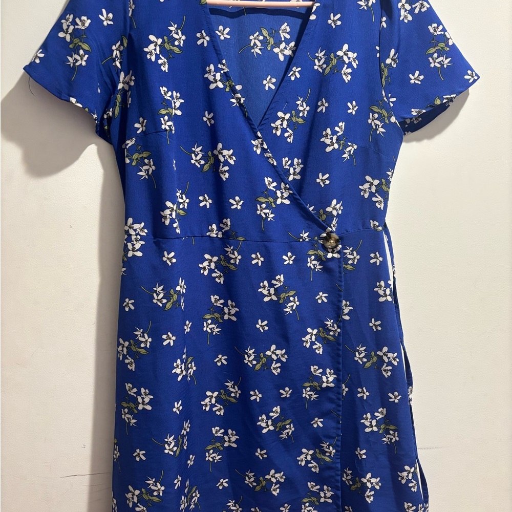 Super elegant Floral Blue Wrap Dress